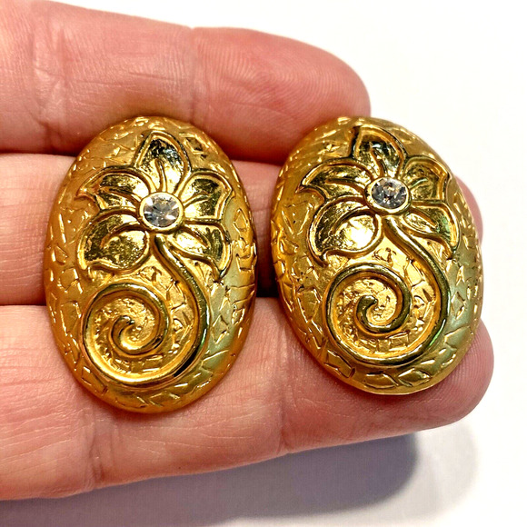 Clip On Earrings Chunky Gold Textured Ovals Y2K Boss Lady Mod Floral Rhinestones - Picture 6 of 7